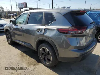 2024 Nissan Rogue SV z VIN 5N1BT3BA9RC700601, wystawiony jako Copart lot #56517675 z przebiegiem 30 292 mil mil oraz Szkoda całkowita • Salvage title. Historia ofert i sprzedaży dostępna na DreamBid. Obrazek 2.