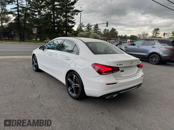 2019 Mercedes-Benz A 220 с VIN WDD3G4FB1KW000720, выставлен на аукционе Copart как лот 56886445 с пробегом 108 014 миль миль и Чистый • Clean title. История ставок и продаж доступна на DreamBid. Изображение 4.