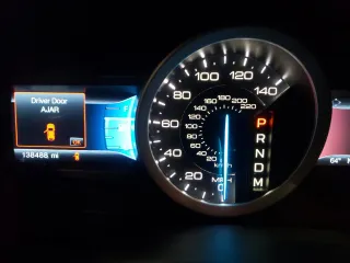 2015 Ford Explorer Limited z VIN 1FM5K8F88FGB40546, wystawiony jako Copart lot #60277885 z przebiegiem 138 488 mil mil oraz Czysty tytuł • Clean title. Historia ofert i sprzedaży dostępna na DreamBid. Obrazek 9.