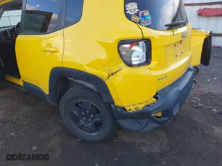 2016 Jeep Renegade Sport with VIN ZACCJBAT6GPD13928, listed as a IAAI auction lot 41728951 with 121,108 mi miles. Bid and sale history available at carsss.com. Image 6.