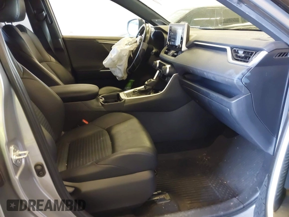 2021 Toyota RAV4 Hybrid XSE with VIN JTME6RFV9MJ006665, listed as a IAAI auction lot 41964182 with 61,654 mi miles and . Bid and sale history available at DreamBid. Image 5.
