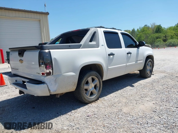 2008 Chevrolet Avalanche 3LT with VIN 3GNEC12088G103407, listed as a IAAI auction lot 42048213 with 195,309 mi miles and . Bid and sale history available at DreamBid. Image 4.