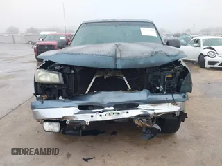 2006 Chevrolet Silverado 1500 Work Truck with VIN 1GCEC19X76Z128257, listed as a IAAI auction lot 41437288 with 201,791 mi miles. Bid and sale history available at carsss.com. Image 13.