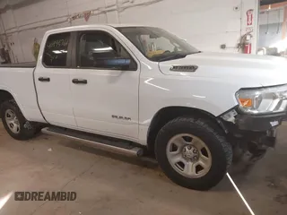 2019 Ram 1500 Tradesman z VIN 1C6RRFCG9KN677067, wystawiony jako IAAI lot #40993768 z przebiegiem 45 282 mil mil oraz . Historia ofert i sprzedaży dostępna na DreamBid. Obrazek 1.