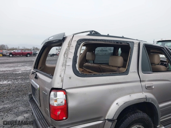 2002 Toyota 4Runner Limited with VIN JT3GN87R720251494, listed as a IAAI auction lot 41562925 with 216,318 mi miles. Bid and sale history available at carsss.com. Image 12.