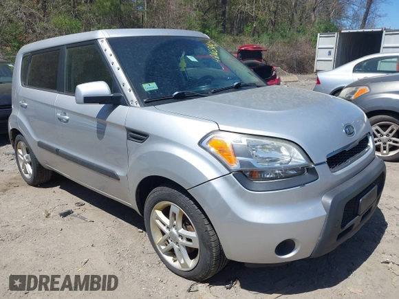 2011 Kia Soul + with VIN KNDJT2A28B7712547, listed as a IAAI auction lot 42163142 with 169,403 mi miles and . Bid and sale history available at DreamBid. Image 1.