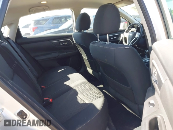 2018 Nissan Altima SR with VIN 1N4AL3APXJC258864, listed as a IAAI auction lot 42018305 with 59,265 mi miles and . Bid and sale history available at carsss.com. Image 8.