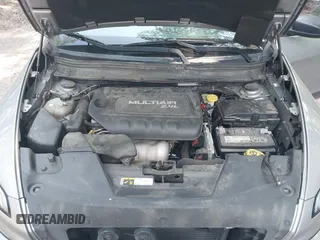 2017 Jeep Cherokee Sport with VIN 1C4PJLAB5HW596468, listed as a IAAI auction lot 42640784 with 115,553 mi miles and . Bid and sale history available at DreamBid. Image 10.