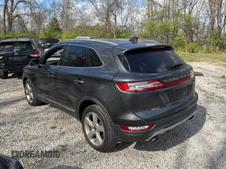 2018 Lincoln MKC Premiere with VIN 5LMCJ1C91JUL21722, listed as a Copart auction lot 52987075 with 87,441 mi miles and Clean Title. Bid and sale history available at DreamBid. Image 3.