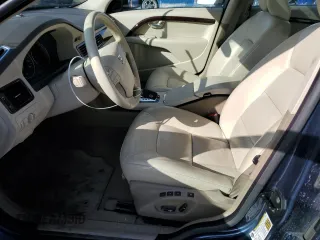 2008 Volvo V70 with VIN YV1BW982181036846, listed as a Copart auction lot 44810655 with 138,674 mi miles and Clean Title. Bid and sale history available at DreamBid. Image 7.