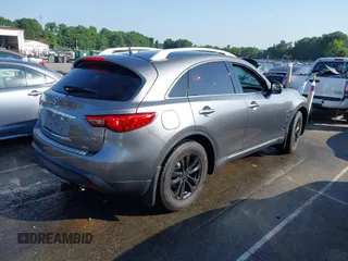 2017 Infiniti QX70 z VIN JN8CS1MW4HM410322, wystawiony jako IAAI lot #42285313 z przebiegiem 126 031 mil mil oraz . Historia ofert i sprzedaży dostępna na DreamBid. Obrazek 4.