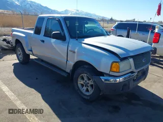 2002 Ford Ranger XL Fleet with VIN 1FTZR45E02PB52573, listed as a IAAI auction lot 41828913 with 221,377 mi miles. Bid and sale history available at carsss.com. Image 1.