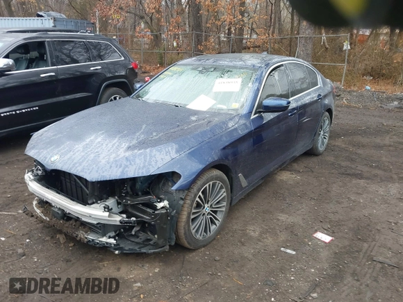 2019 BMW 5 Series 540i xDrive with VIN WBAJE7C51KWW10587, listed as a IAAI auction lot 41838935 with 85,655 mi miles and . Bid and sale history available at carsss.com. Image 2.