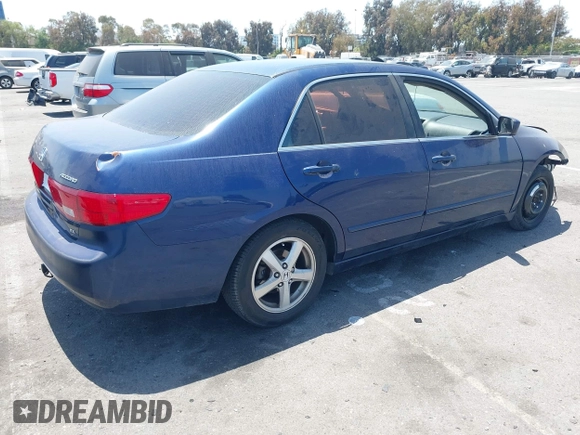 2005 Honda Accord EX z VIN 1HGCM56705A129104, wystawiony jako IAAI lot #42339220 z przebiegiem 258 674 mil mil oraz . Historia ofert i sprzedaży dostępna na DreamBid. Obrazek 4.
