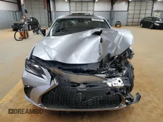 2022 Lexus ES 300h F Sport with VIN 58AGA1C1XNU014899, listed as a Copart auction lot 52629385 with Not provided miles and Salvage title. Bid and sale history available at DreamBid. Image 5.