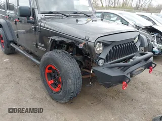 2014 Jeep Wrangler Unlimited Sport with VIN 1C4BJWDG6EL239378, listed as a IAAI auction lot 42073392 with 120,999 mi miles. Bid and sale history available at carsss.com. Image 6.