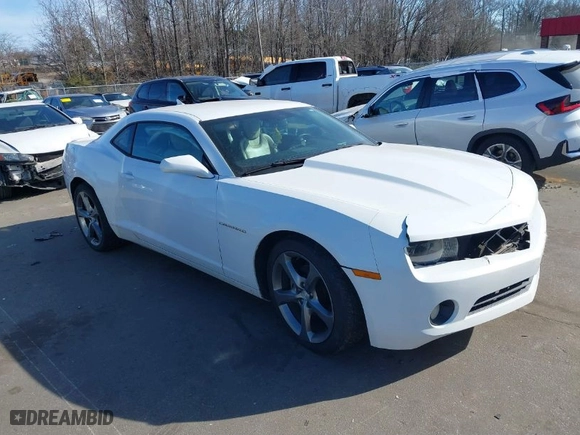 2013 Chevrolet Camaro LT with VIN 2G1FC1E32D9128853, listed as a IAAI auction lot 41427170 with 174123 miles. Bid and sale history available at carsss.com. Image 1.
