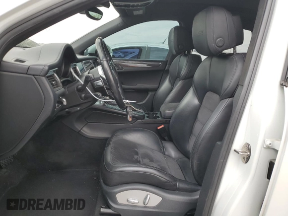 2017 Porsche Macan GTS with VIN WP1AG2A57HLB51772, listed as a Copart auction lot 55123715 with 130,576 mi miles and Salvage title. Bid and sale history available at DreamBid. Image 7.