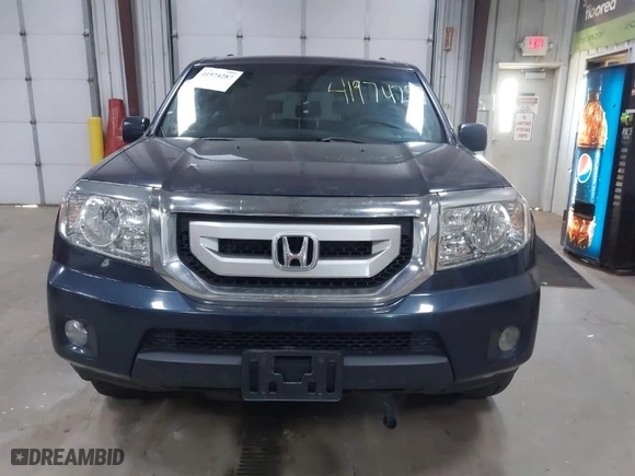 2011 Honda Pilot EX with VIN 5FNYF4H43BB022885, listed as a IAAI auction lot 41974287 with 249,080 mi miles. Bid and sale history available at carsss.com. Image 12.