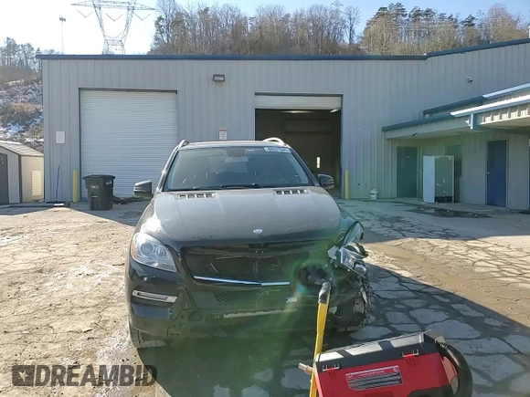 2012 Mercedes-Benz M 350 с VIN 4JGDA5HB0CA040364, выставлен на аукционе Copart как лот 88537645 с пробегом 135 332 миль миль и Списание • Salvage title. История ставок и продаж доступна на DreamBid. Изображение 11.