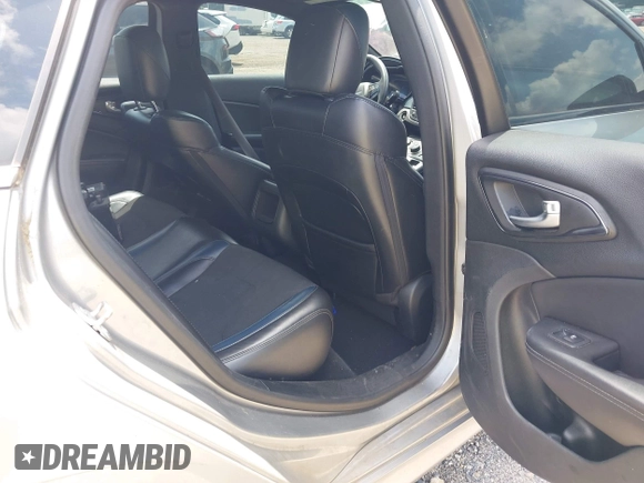 2015 Chrysler 200 S with VIN 1C3CCCBB8FN565732, listed as a IAAI auction lot 42754941 with 114,731 mi miles and . Bid and sale history available at DreamBid. Image 8.