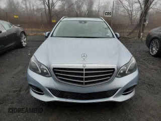 2016 Mercedes-Benz E-Class E 350 Luxury with VIN WDDHH8JB5GB327007, listed as a Copart auction lot 49380865 with 13,380 mi miles and Salvage Title. Bid and sale history available at carsss.com. Image 5.