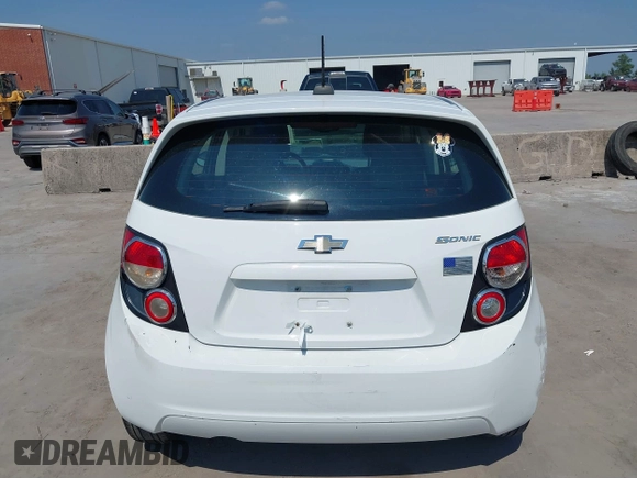 2016 Chevrolet Sonic LS with VIN 1G1JA6SH1G4112485, listed as a IAAI auction lot 40074350 with 139,496 mi miles and . Bid and sale history available at DreamBid. Image 16.