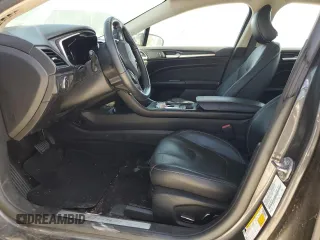2019 Ford Fusion Titanium with VIN 3FA6P0D98KR141499, listed as a Copart auction lot 49250385 with 0 mi miles and Clean Title. Bid and sale history available at carsss.com. Image 7.