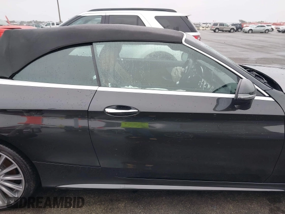2019 Mercedes-Benz C 300 with VIN WDDWK8DB5KF919156, listed as a IAAI auction lot 41432031 with 39,771 mi miles and . Bid and sale history available at carsss.com. Image 13.