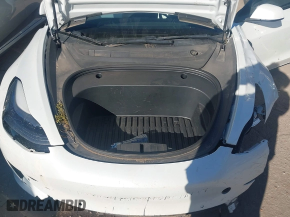 2021 Tesla Model 3 Performance with VIN 5YJ3E1EC6MF926448, listed as a IAAI auction lot 41240309 with 39,386 mi miles and . Bid and sale history available at DreamBid. Image 10.