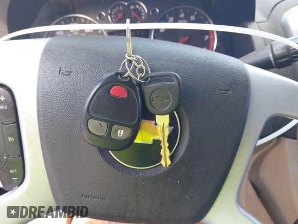 2007 Chevrolet Equinox LS z VIN 2CNDL13F276070689, wystawiony jako IAAI lot #42295459 z przebiegiem 90 874 mil mil oraz . Historia ofert i sprzedaży dostępna na DreamBid. Obrazek 10.