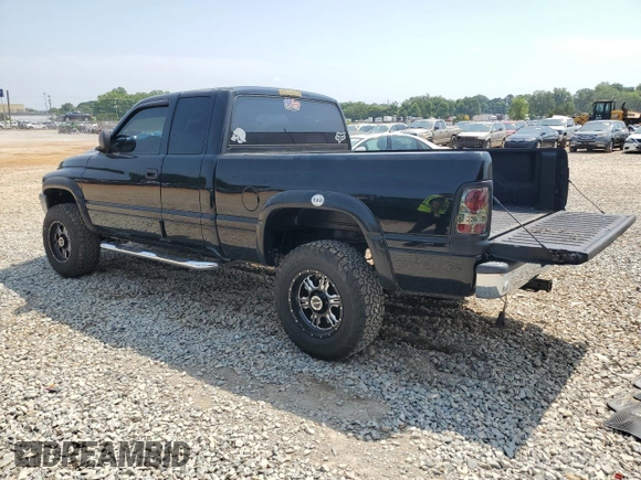 2001 Dodge 1500 z VIN 3B7HC13Z51M568382, wystawiony jako Copart lot #60704135 z przebiegiem 111 750 mil mil oraz Czysty tytuł • Clean title. Historia ofert i sprzedaży dostępna na DreamBid. Obrazek 2.