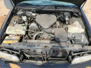 1995 Chevrolet Caprice with VIN 1G1BL52P1SR172763, listed as a Copart auction lot 55536305 with 386,536 mi miles and Clean Title. Bid and sale history available at DreamBid. Image 11.