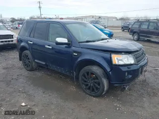 2012 Land Rover LR2 HSE with VIN SALFR2BN2CH311285, listed as a IAAI auction lot 41898311 with 135,602 mi miles. Bid and sale history available at carsss.com. Image 1.