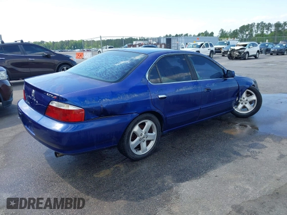 2003 Acura TL Type S with VIN 19UUA568X3A041695, listed as a IAAI auction lot 41994058 with 245,064 mi miles. Bid and sale history available at carsss.com. Image 4.