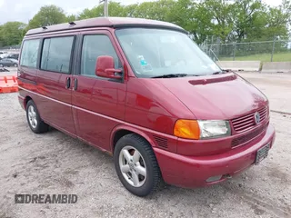2002 Volkswagen EuroVan MV с VIN WV2NB470X2H086419, выставлен на аукционе IAAI как лот 42367515 с пробегом 229 200 миль миль и . История ставок и продаж доступна на DreamBid. Изображение 1.
