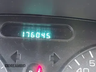 2004 Oldsmobile Alero GX z VIN 1G3NK52F34C106235, wystawiony jako IAAI lot #41546490 z przebiegiem 176 045 mil mil oraz . Historia ofert i sprzedaży dostępna na DreamBid. Obrazek 7.