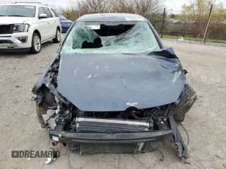 2014 Volkswagen Golf TDI w/Sunroof & Nav z VIN WVWDM7AJ3EW007700, wystawiony jako Copart lot #79607154 z przebiegiem Nie podano mil oraz Szkoda całkowita • Salvage title. Historia ofert i sprzedaży dostępna na DreamBid. Obrazek 5.