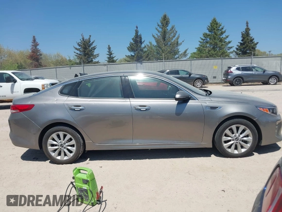 2017 Kia Optima EX with VIN 5XXGU4L38HG142560, listed as a IAAI auction lot 42167391 with 61,015 mi miles and . Bid and sale history available at DreamBid. Image 13.