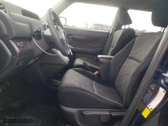 2013 Scion xB with VIN JTLZE4FE0DJ034303, listed as a Copart auction lot 51092205 with 210,195 mi miles and Salvage Title. Bid and sale history available at carsss.com. Image 7.