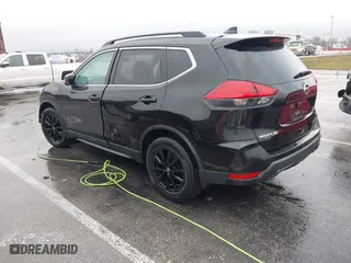 2017 Nissan Rogue SL with VIN 5N1AT2MT5HC770373, listed as a IAAI auction lot 41141381 with 117,950 mi miles. Bid and sale history available at carsss.com. Image 3.