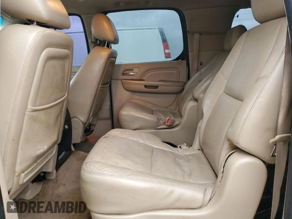 2011 Cadillac Escalade ESV Premium with VIN 1GYS4JEF4BR176204, listed as a Copart auction lot 84543284 with 236,317 mi miles and Clean title. Bid and sale history available at DreamBid. Image 11.