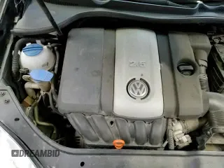 2009 Volkswagen Jetta with VIN 3VWKZ71K39M277112, listed as a Copart auction lot 87262124 with 136,756 mi miles and Salvage title. Bid and sale history available at DreamBid. Image 16.