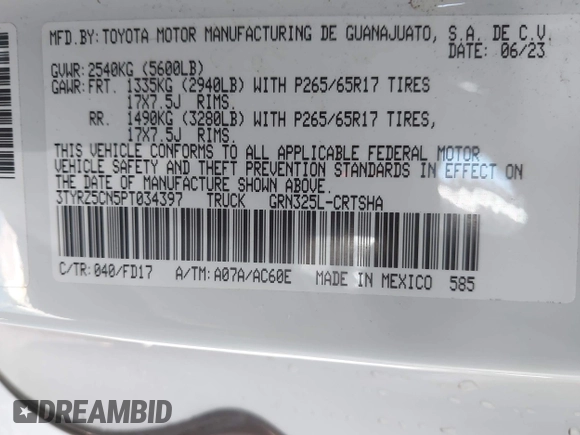 2023 Toyota Tacoma SR z VIN 3TYRZ5CN5PT034397, wystawiony jako IAAI lot #42055222 z przebiegiem 39 144 mil mil oraz . Historia ofert i sprzedaży dostępna na DreamBid. Obrazek 9.