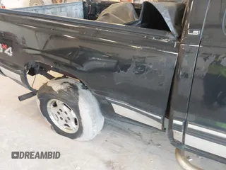 1999 Chevrolet Silverado 1500 LT with VIN 1GCEK19T1XE163661, listed as a IAAI auction lot 42128649 with Not Provided miles and . Bid and sale history available at DreamBid. Image 6.
