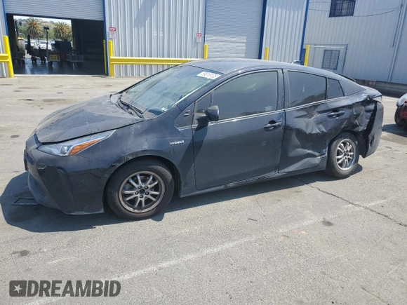 2022 Toyota Prius L Eco с VIN JTDKAMFU3N3161049, выставлен на аукционе Copart как лот 59818135 с пробегом 81 272 миль миль и Списание • Salvage title. История ставок и продаж доступна на DreamBid. Изображение 1.