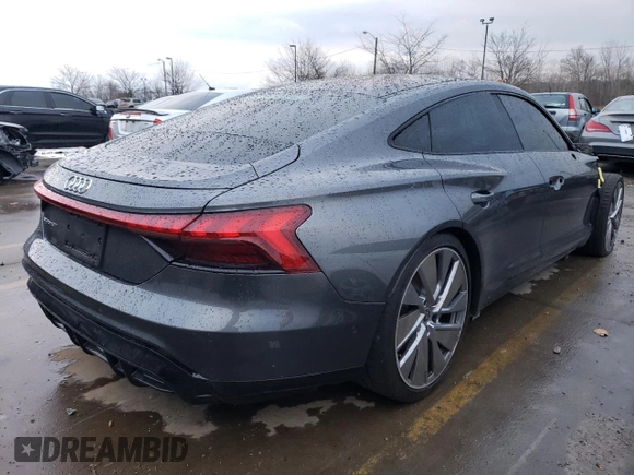 2022 Audi e-tron GT Prestige z VIN WAUEJBFWXN7005938, wystawiony jako Copart lot #72659842 z przebiegiem Nie podano mil oraz . Historia ofert i sprzedaży dostępna na DreamBid. Obrazek 3.