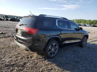 2019 GMC Acadia Denali with VIN 1GKKNPLS8KZ184302, listed as a Copart auction lot 54843895 with 189,094 mi miles and Clean Title. Bid and sale history available at carsss.com. Image 3.