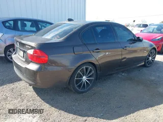 2007 BMW 3 Series 328i with VIN WBAVA33547KX72119, listed as a IAAI auction lot 42064589 with 88,352 mi miles and . Bid and sale history available at DreamBid. Image 4.