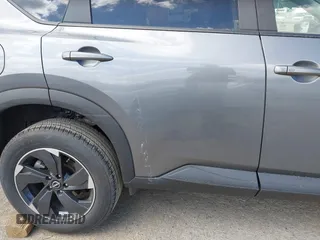 2024 Nissan Rogue SV z VIN 5N1BT3BA3RC672598, wystawiony jako IAAI lot #42279132 z przebiegiem 29 491 mil mil oraz . Historia ofert i sprzedaży dostępna na DreamBid. Obrazek 6.